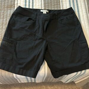 White House/Black Market shorts in black